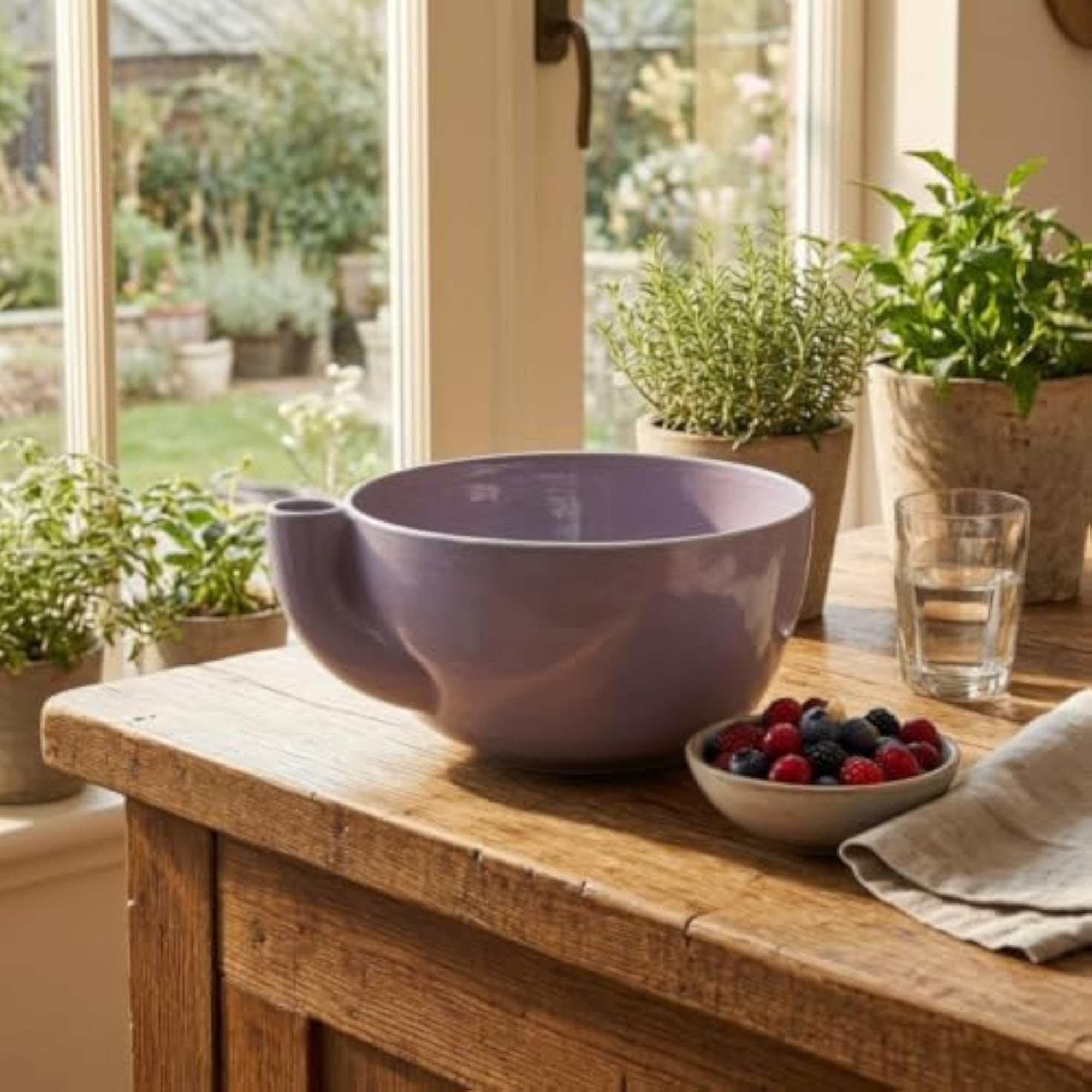 3D-Printed Style Drain Bowl with Spout for Kitchen